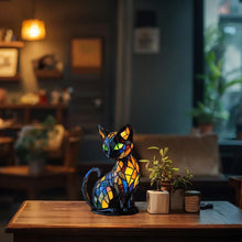 Lade das Bild in den Galerie-Viewer, Leuchtkatze – Die handgefertigte Lampe, die Herzen erstrahlen lässt

