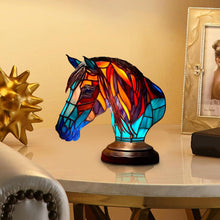 Lade das Bild in den Galerie-Viewer, LeuchtPferd - handgefertigte Lampe, die Herzen erstrahlen lässt
